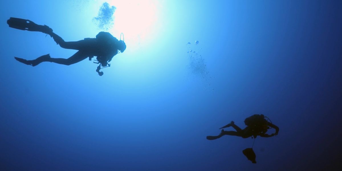 Diving in Aegean History